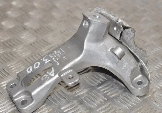 Audi A6 S6 C7 4G Engine mounting bracket 8K0199308BH