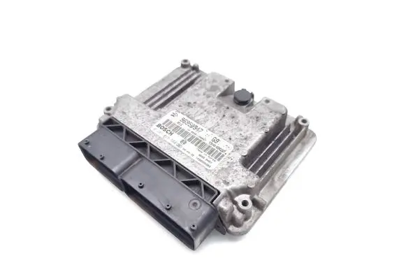 Chevrolet Captiva Engine control unit/module 96950947 0281015569