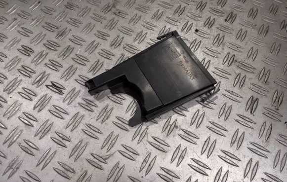 Renault Trafic III (X82) Fuse box cover 284B82156R