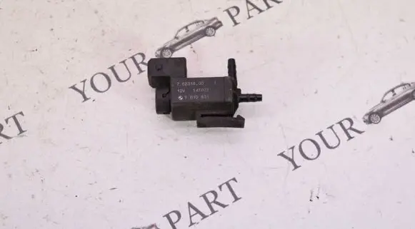 BMW 5 F10 F11 Turbo solenoid valve 7810831 N57N