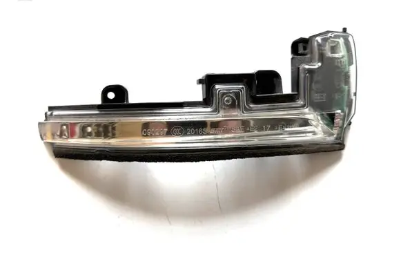 Land Rover Range Rover Sport L494 Mirror indicator light LR027945