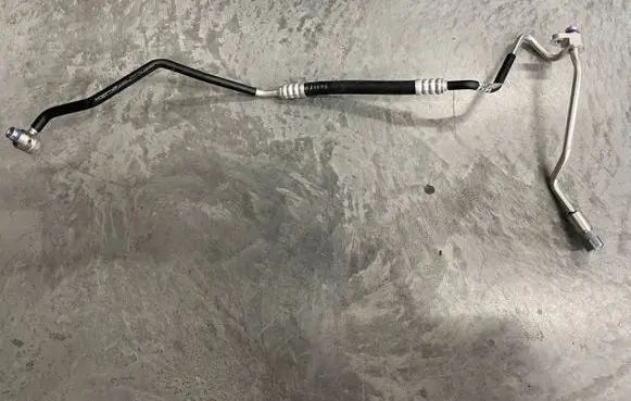 Audi A5 Air conditioning (A/C) pipe/hose 8W1816720G