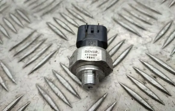 Lexus RX 450H Air conditioning (A/C) pressure sensor 4990007880
