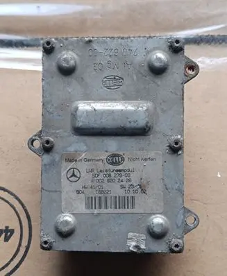 Mercedes-Benz E W211 Headlight ballast module Xenon A0028202426 5DF00827900