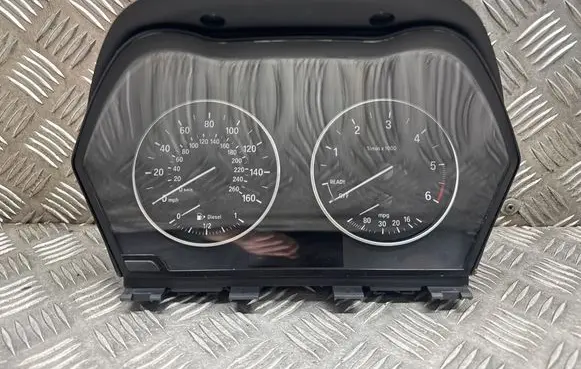 BMW 2 F45 Speedometer (instrument cluster) 9295445 041115
