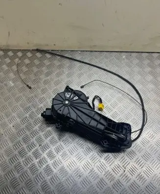 Mercedes-Benz Vito Viano W639 Sliding door motor A6398200142 16874851