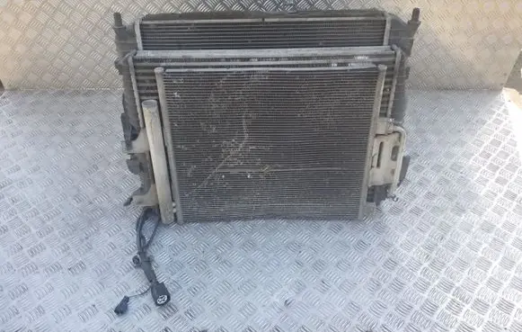 Jaguar XJL Radiator set AW9319710CA 9X238C607BJ