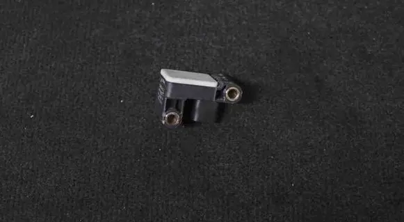 BMW 3 E92 E93 Airbag deployment crash/impact sensor 6956485