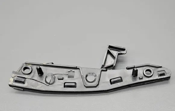 Front bumper mounting bracket