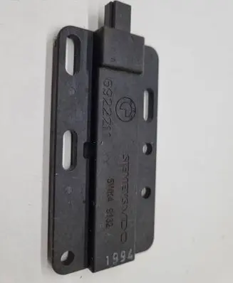 BMW 5 E60 E61 Keyless (KESSY) go control unit/module 6922211