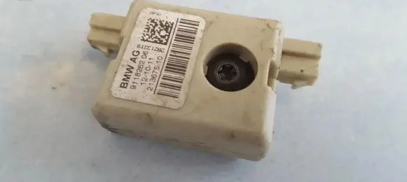 BMW 5 GT F07 Antenna control unit 911826206 213675