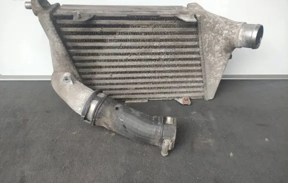 Audi A8 S8 D3 4E Intercooler radiator 4E0145806D