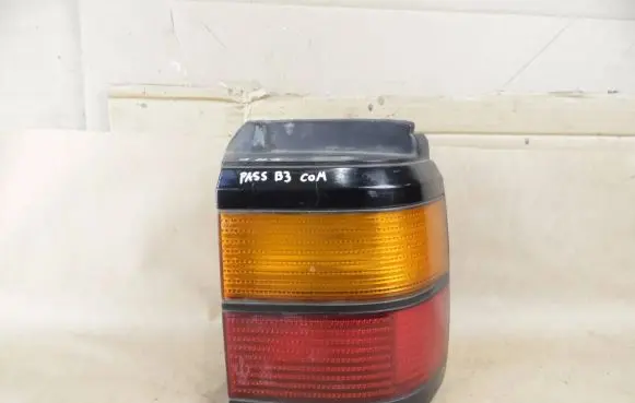 Volkswagen PASSAT B3 Rear/tail lights