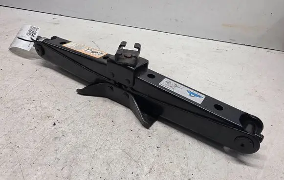 Hyundai Sonata Lift Jack 1234