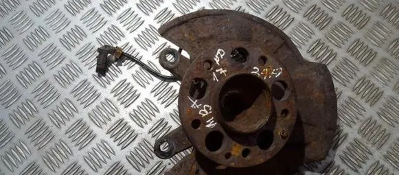 Mercedes-Benz A W168 Front wheel hub