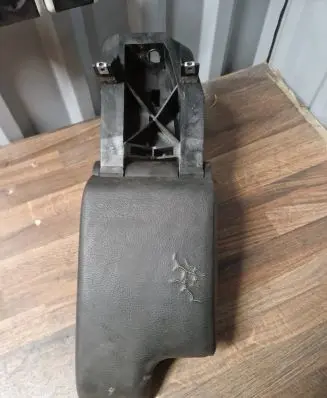 BMW 3 E46 Armrest 51168213678