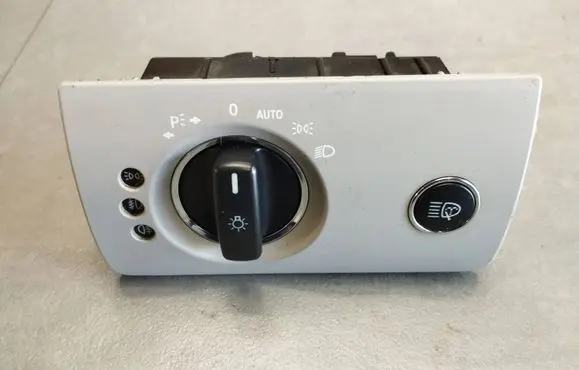 Mercedes-Benz ML W164 Light switch A1645450304 04016432