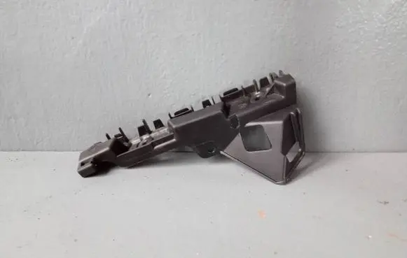 Renault Trafic III (X82) Front bumper mounting bracket 622209504R 93463165
