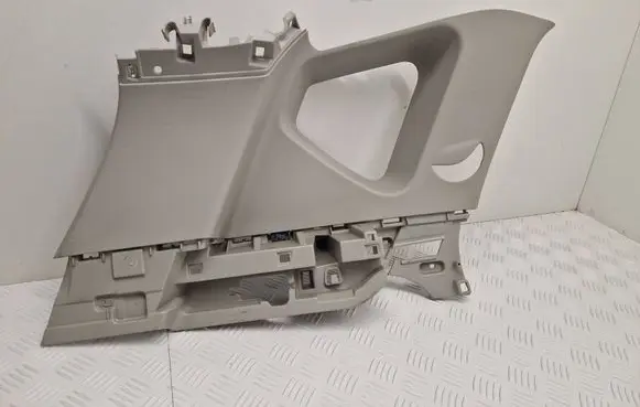 Renault Scenic IV - Grand scenic IV (D)pillar trim (top) 769352424R 769353989R