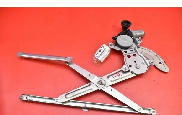 Suzuki Swift I Front door window regulator with motor 8343063J00