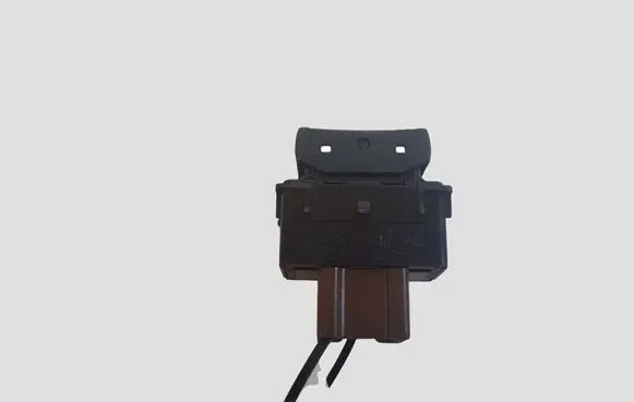 Nissan Leaf II (ZE1) Seat heating switch