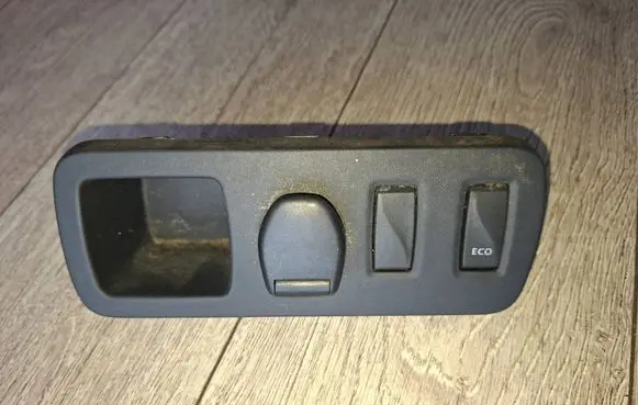Dacia Duster Other interior part 251636150R 00190636