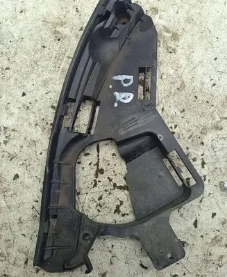 Volvo XC60 Headlight/headlamp mounting bracket 31383886