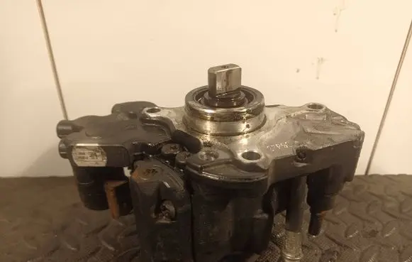 Ford Mondeo MK IV Fuel injection high pressure pump 9424A050A 9687959180 0102089BHR