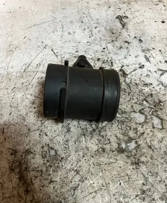 Volvo V70 Mass air flow meter 0280218088 8670115