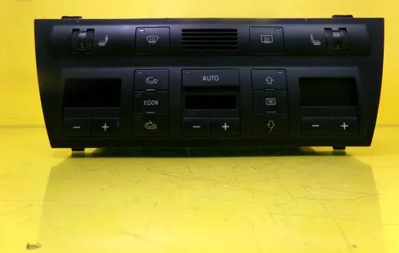 Audi A6 S6 C5 4B Climate control unit 4B0820043AR