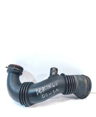 Citroen Berlingo Intercooler hose/pipe 9687883780