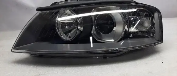 Audi A3 S3 8P Headlight/headlamp
