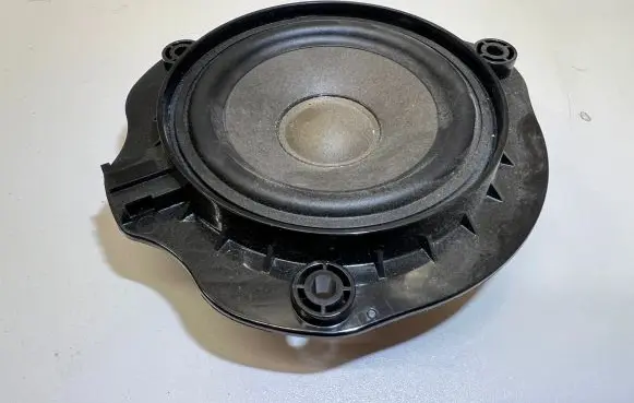 Audi A3 S3 8V Front door speaker 8V0035454A