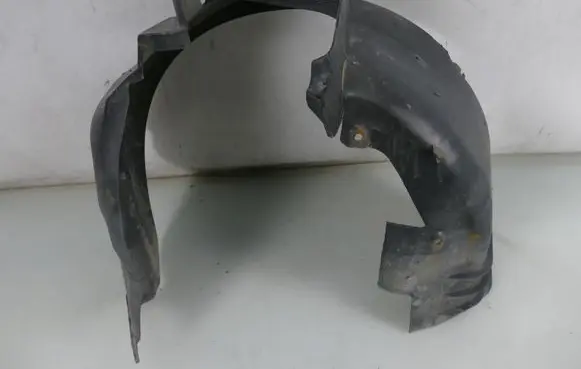 Opel Tigra A Front wheel arch liner splash guards 90389985