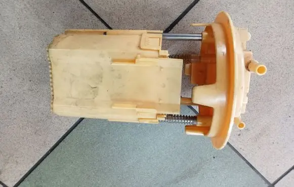 Fuel level sensor