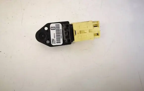 Toyota Corolla Verso AR10 Airbag deployment crash/impact sensor 8983105010