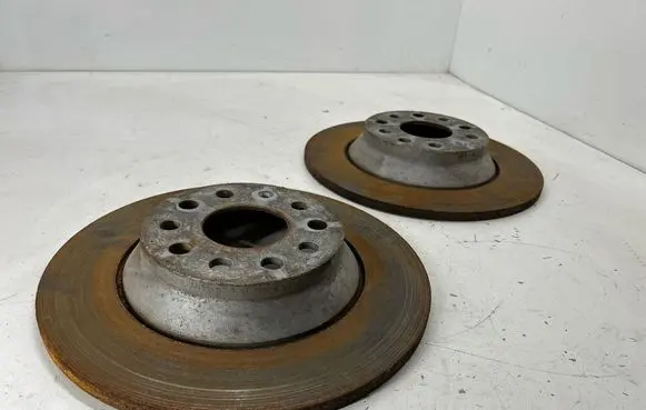 Volkswagen Tiguan Allspace Rear brake disc 3Q0615601A