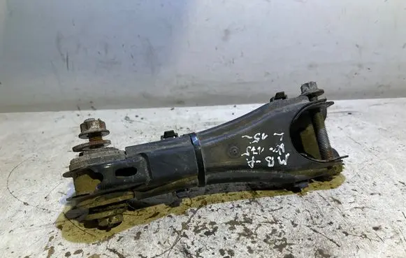 Mercedes-Benz A W176 Rear control arm