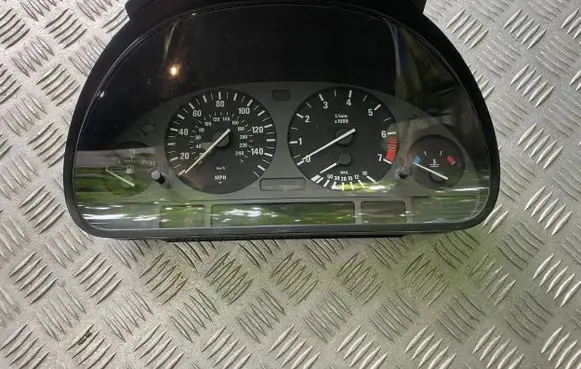BMW 5 E39 Speedometer (instrument cluster) 88311242 62118387055 110008784138