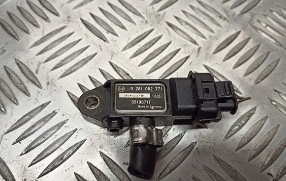 Alfa Romeo 159 Tire pressure sensor 55198717