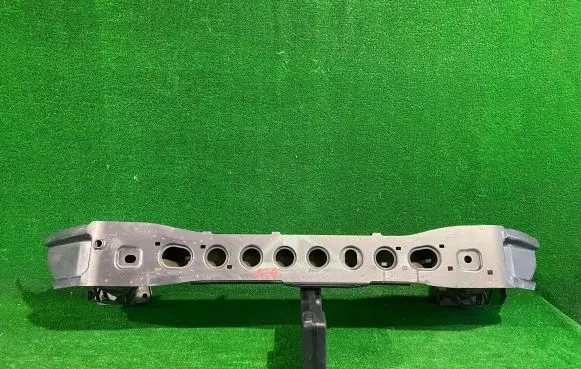 Ford Focus Front bumper cross member