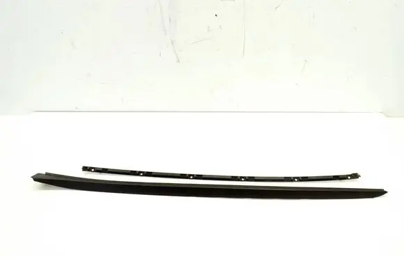 KIA Xceed Windshield trim 86133J7000 86141J7000