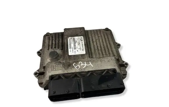 Opel Corsa C Engine control unit/module 55196352 5FP01R3G 7160004904