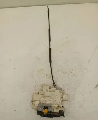 Seat Leon (1P) Rear door lock 1p0839016