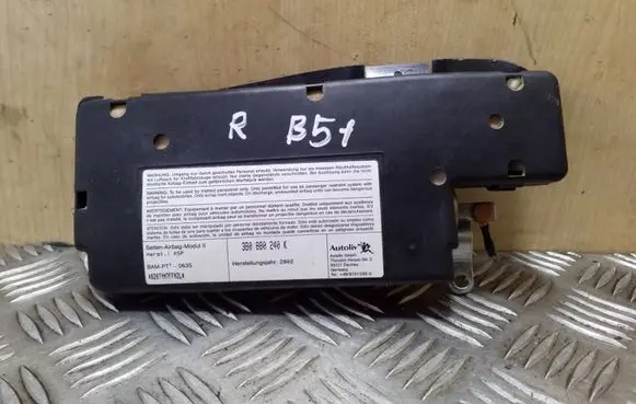 Volkswagen PASSAT B5.5 Seat airbag 3B0880240K