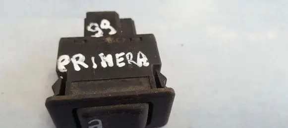 Nissan Primera Central locking switch button 