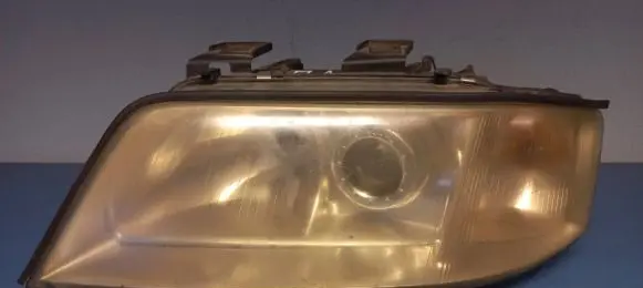 Audi A6 S6 C5 4B Headlight/headlamp 14846500