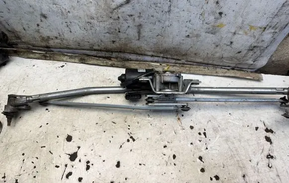 Opel Zafira A Front wiper linkage and motor 404496