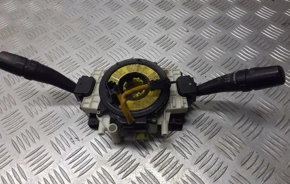 Hyundai Matrix Headlight wiper switch 93400-17261