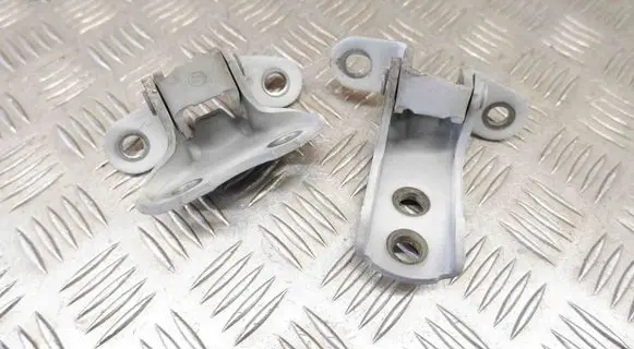 Toyota Prius+ (ZVW40) Front door hinge set 6873012120 6871012151